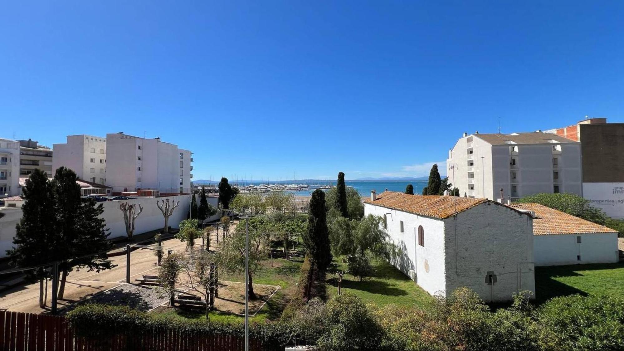 Apartamento Frente Al Mar Росас Экстерьер фото