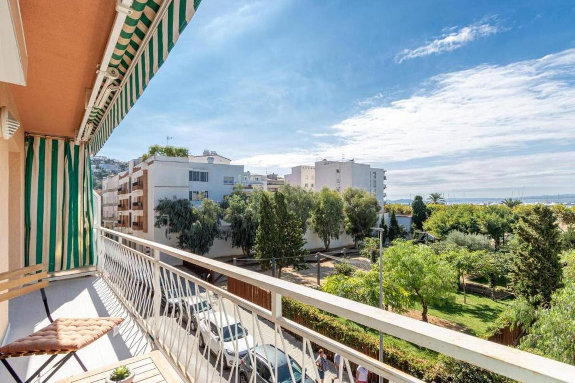 Apartamento Frente Al Mar Росас Экстерьер фото